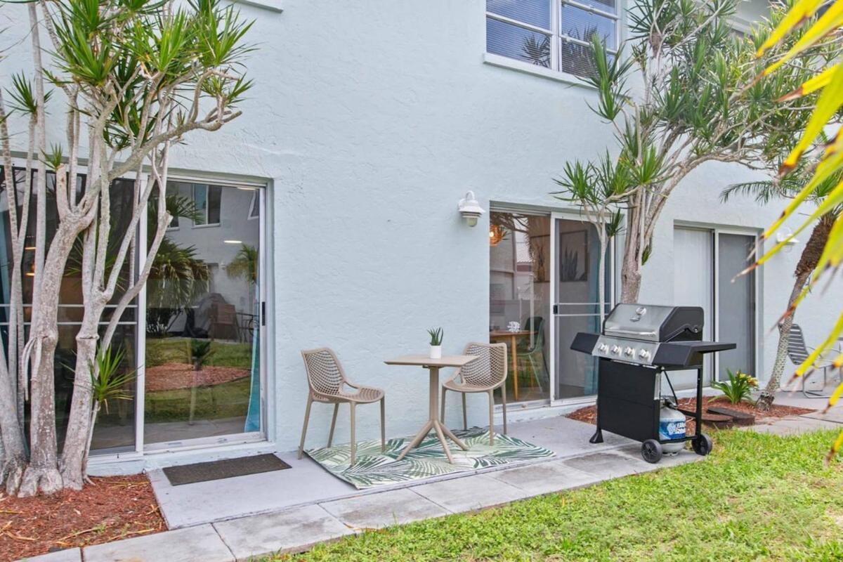 Paradise Palms - Chic Prime Spot Pool Bbq Alfresco