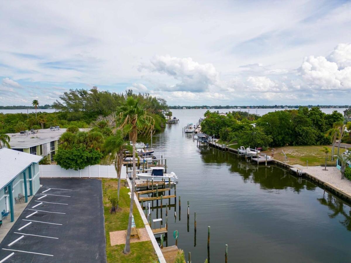 Holiday home Paradise Palms - Chic Prime Spot Pool Bbq Alfresco Bradenton